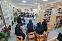 نخستین نشست کتابخوان این ترم در دانشگاه گــناباد برگزار شد. 